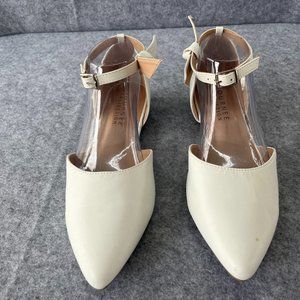 Journee Collection Women’s Vielo Pointed Toe Ballet Flats-White-Size 10W